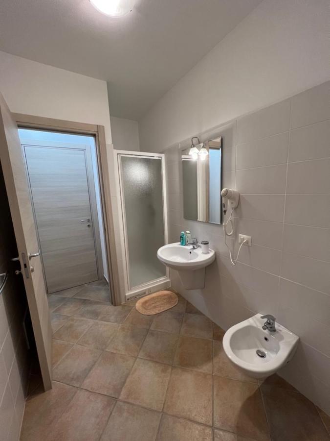 Maris Apartments & Bedrooms アルゲーロ エクステリア 写真