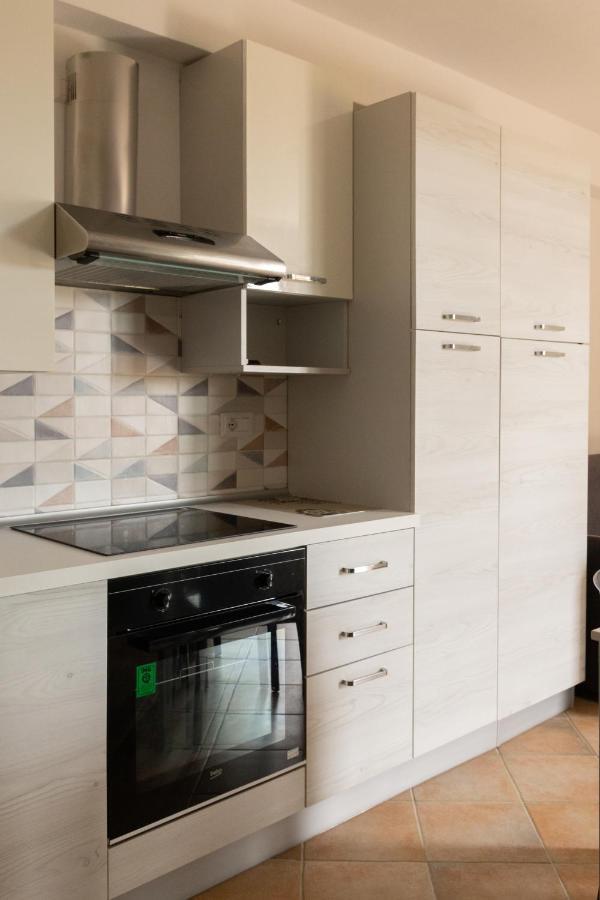 Maris Apartments & Bedrooms アルゲーロ エクステリア 写真