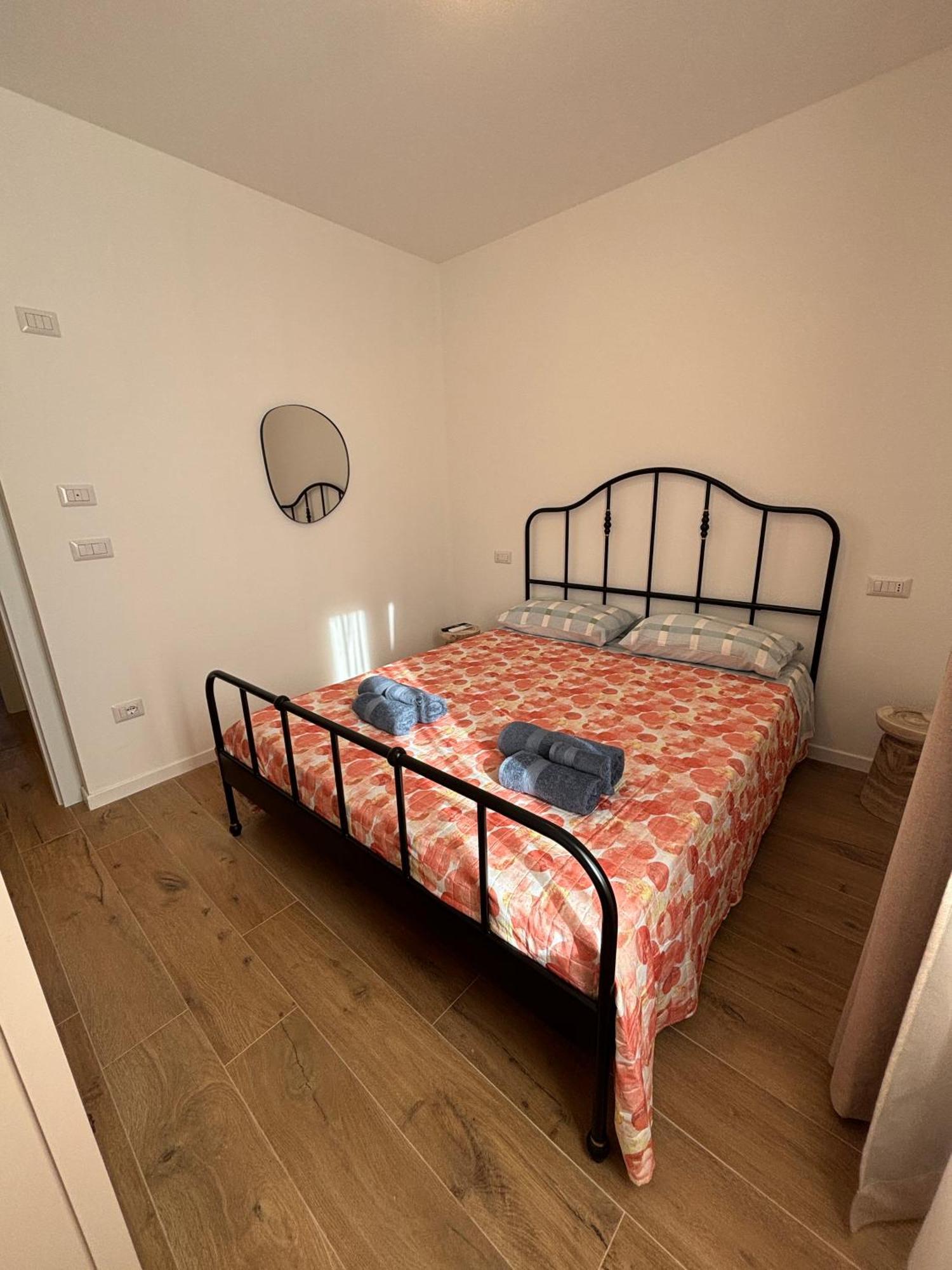 Maris Apartments & Bedrooms アルゲーロ エクステリア 写真
